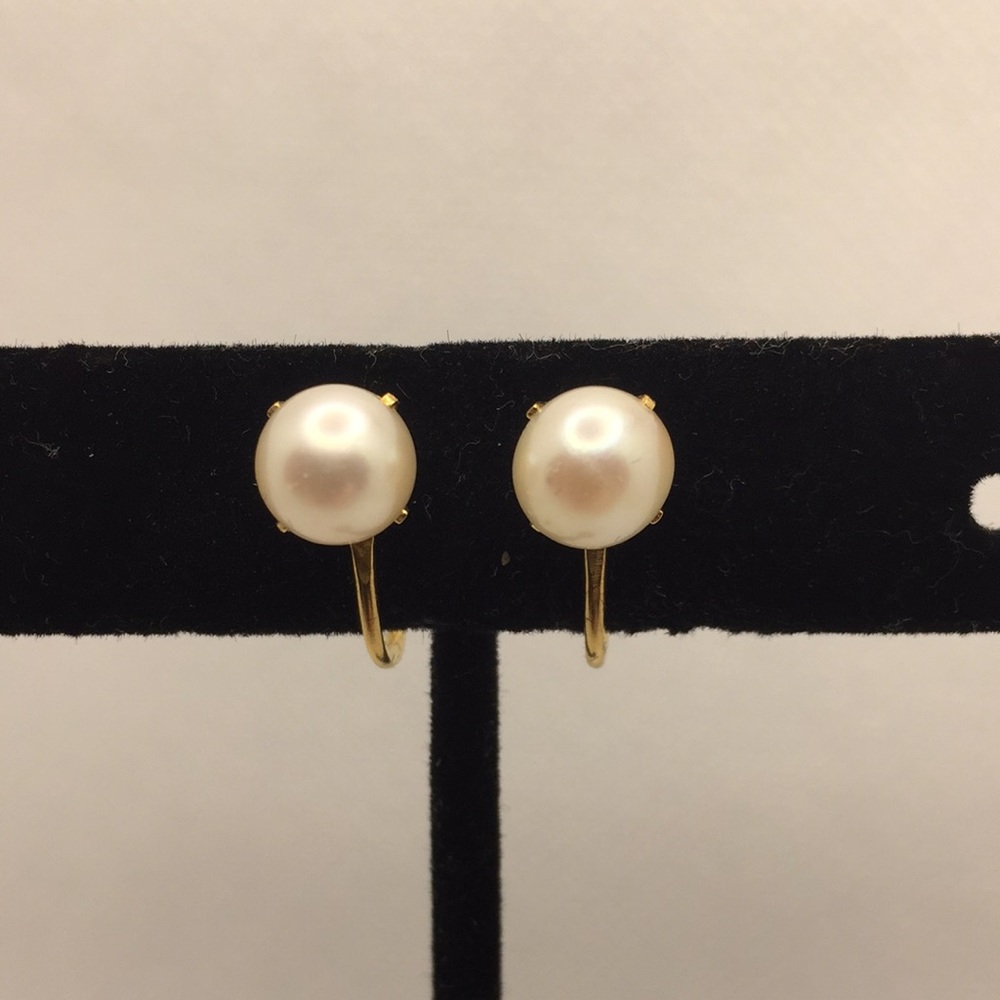 14KT GOLD & Pearl ScrewBack Earrings